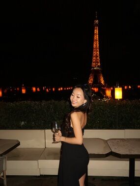 Meet your Posher, Exelia